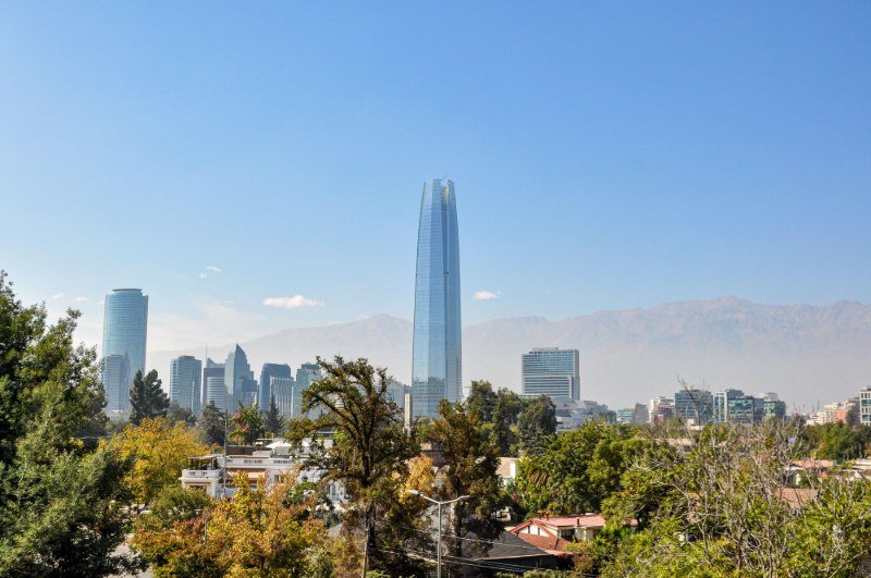 Santiago de Chile Gran Torre skyline